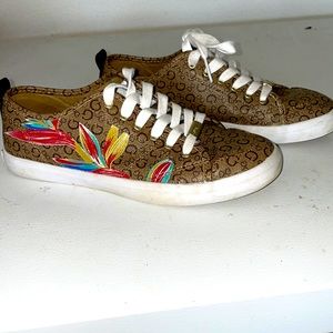 Guess tropical flower sneaker
